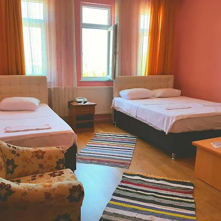 Hotel Yali